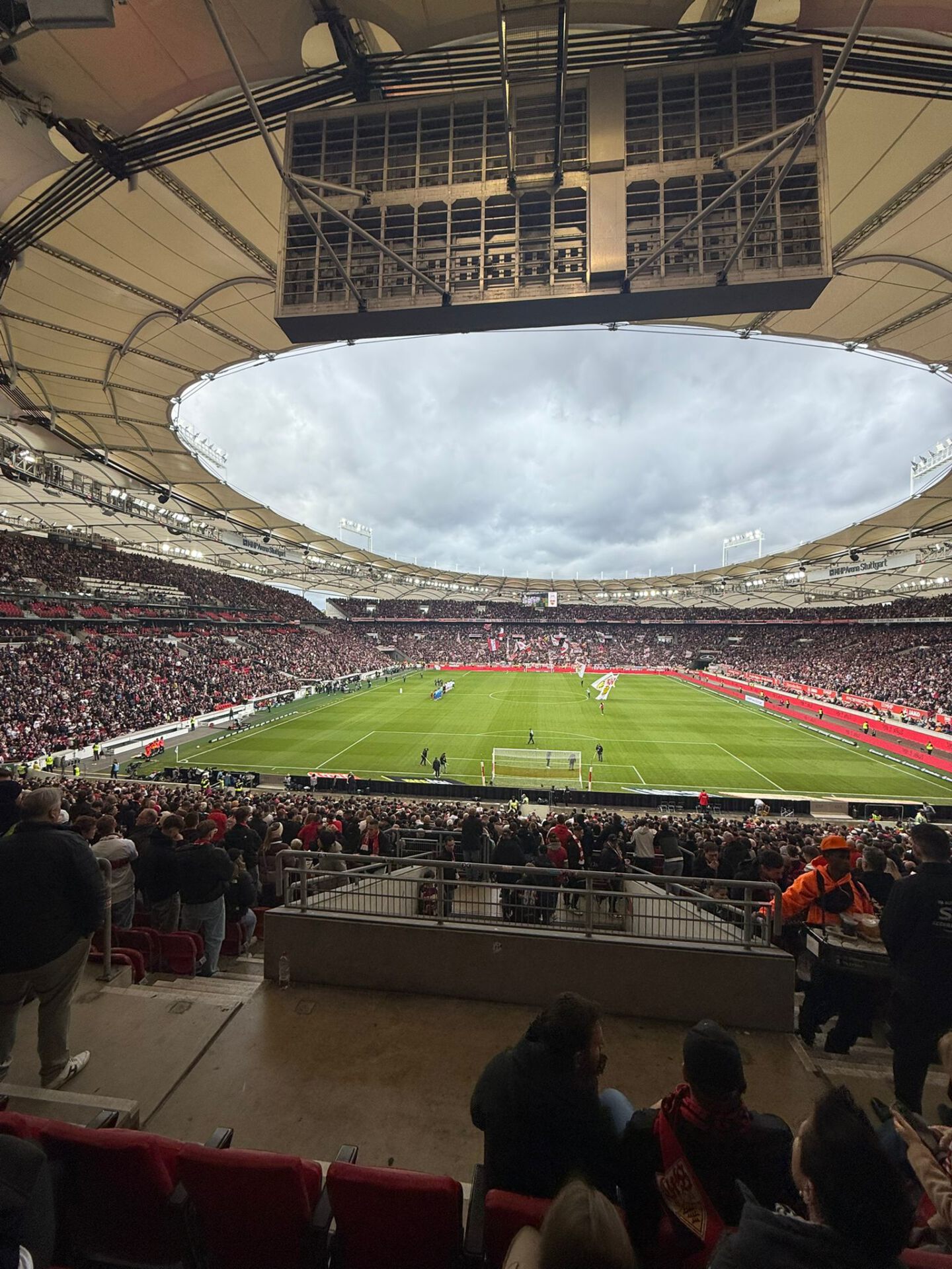 VfB Stuttgart vs. Heidenheim – Quatrol Plus GmbH beim Spieltag in der MHP Arena Stuttgart